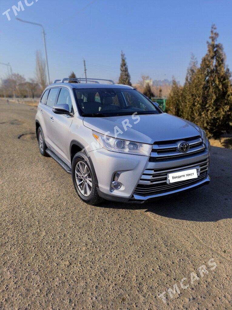 Toyota Highlander 2018 - 450 000 TMT - Дашогуз - img 4