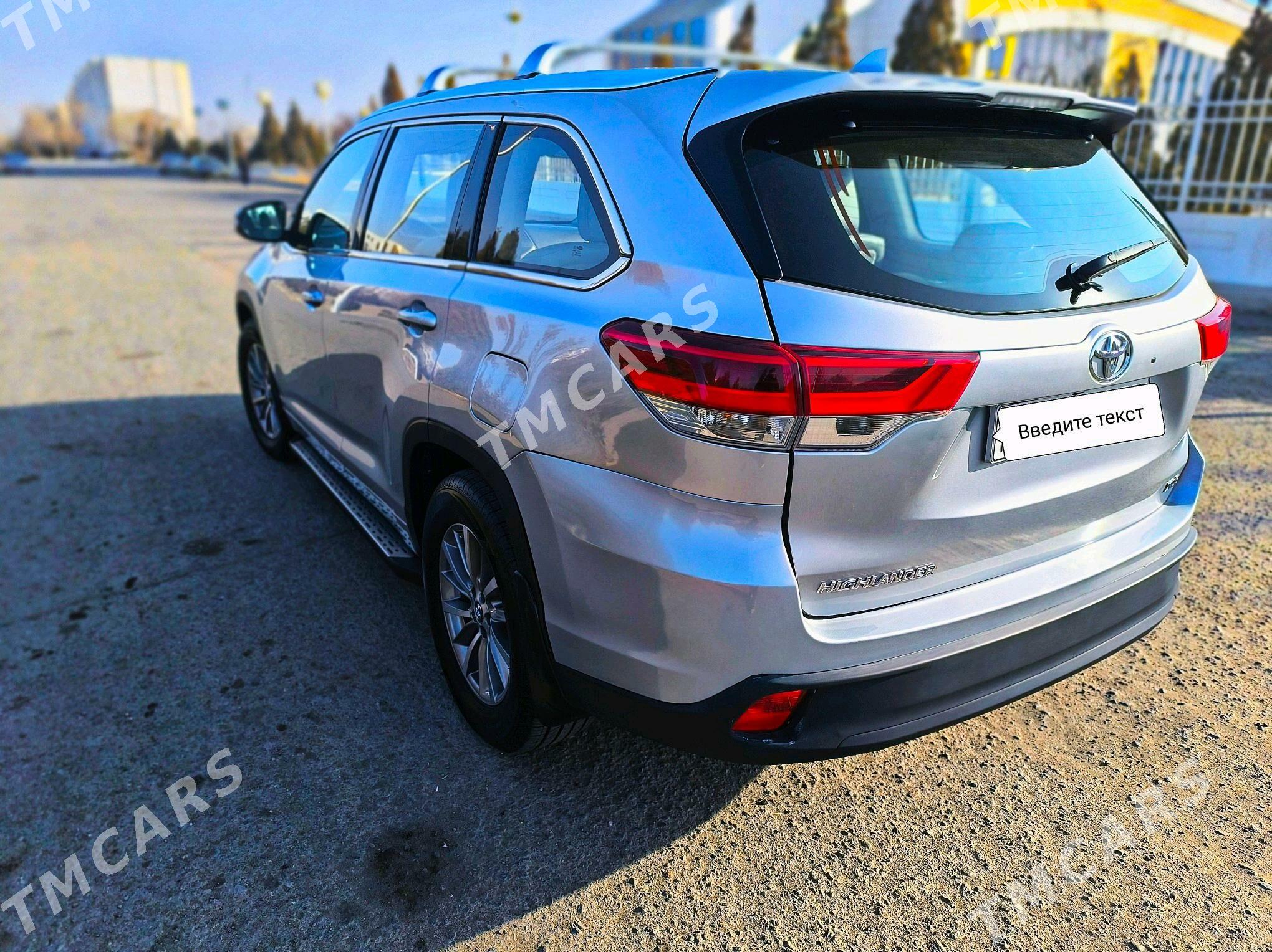 Toyota Highlander 2018 - 450 000 TMT - Дашогуз - img 6