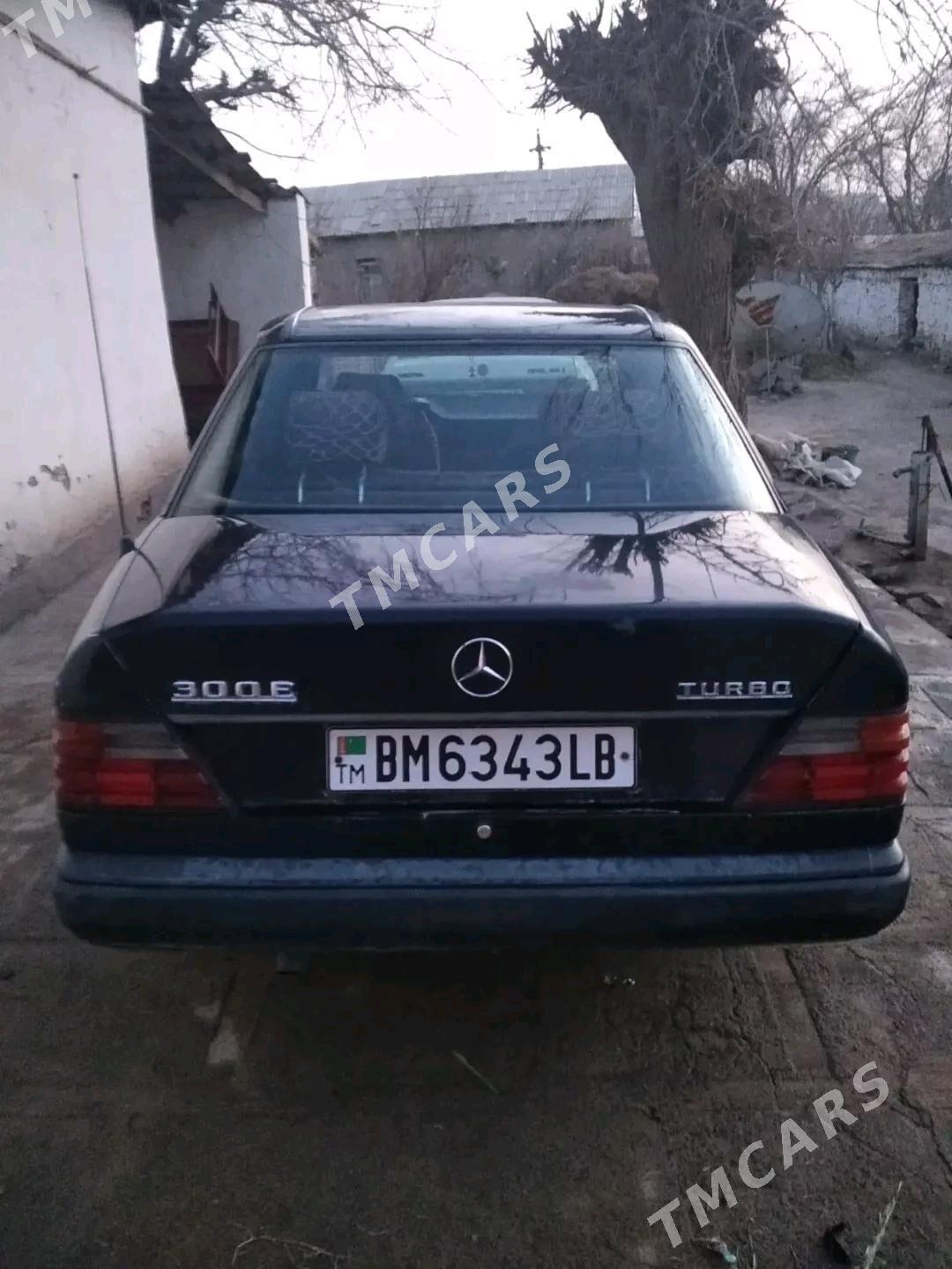 Mercedes-Benz 190-Class 1990 - 28 000 TMT - Койтендаг - img 7