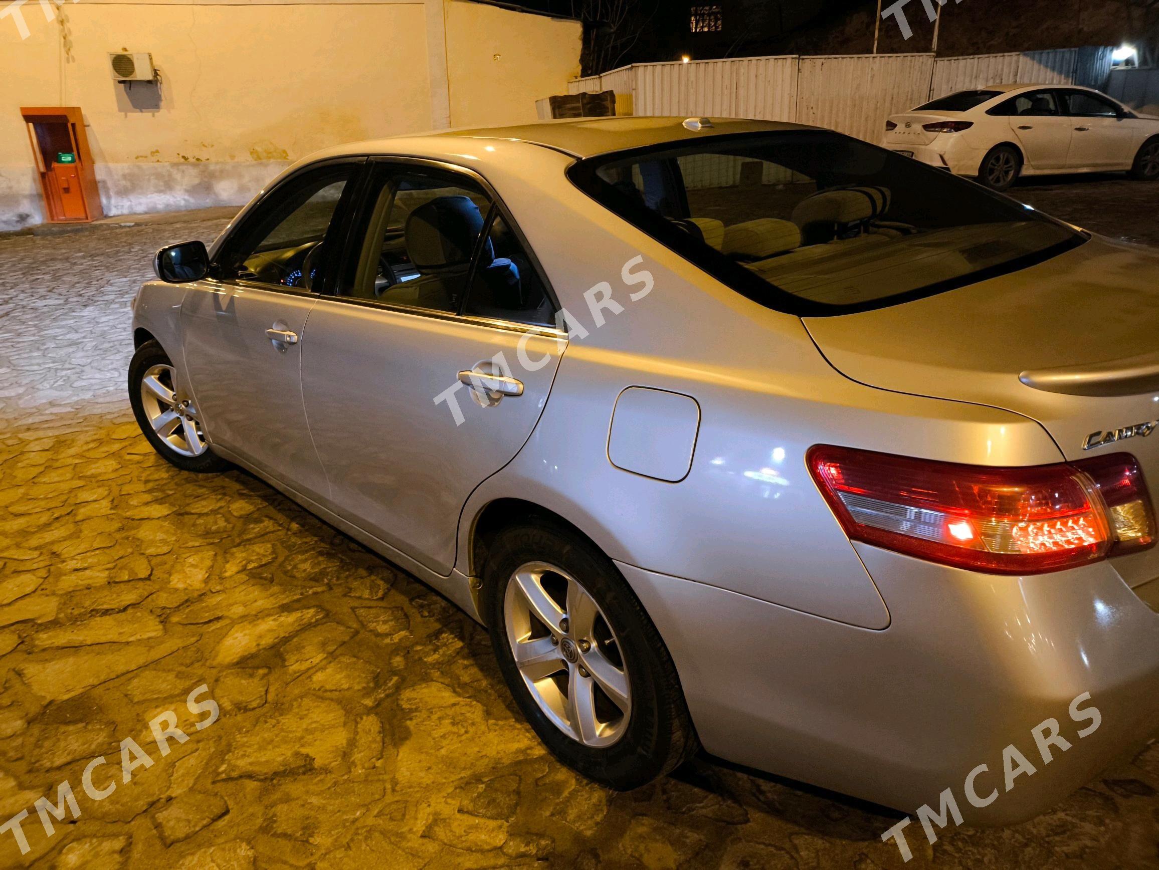 Toyota Camry 2010 - 157 000 TMT - Türkmenbaşy - img 2