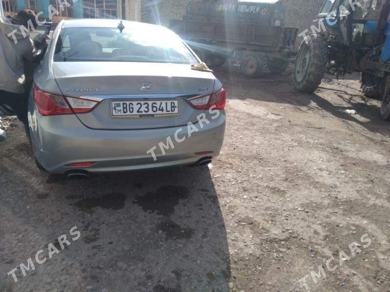 Hyundai Sonata 2011 - 135 000 TMT - Dänew - img 6