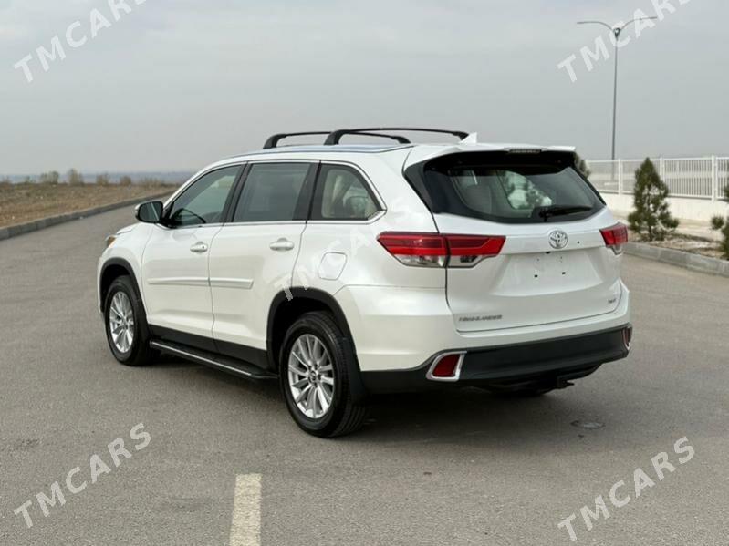 Toyota Highlander 2019 - 515 000 TMT - Ашхабад - img 9