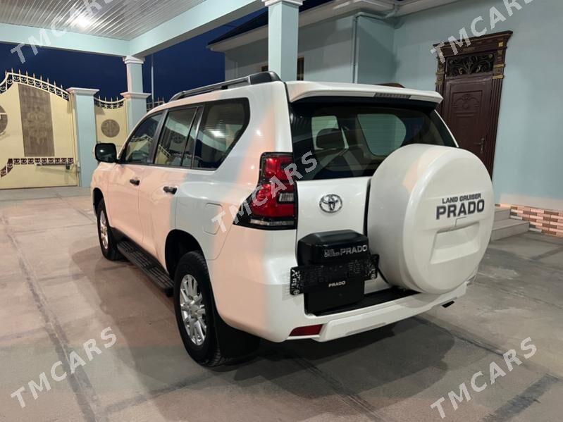 Toyota Land Cruiser Prado 2021 - 800 000 TMT - Balkanabat - img 2