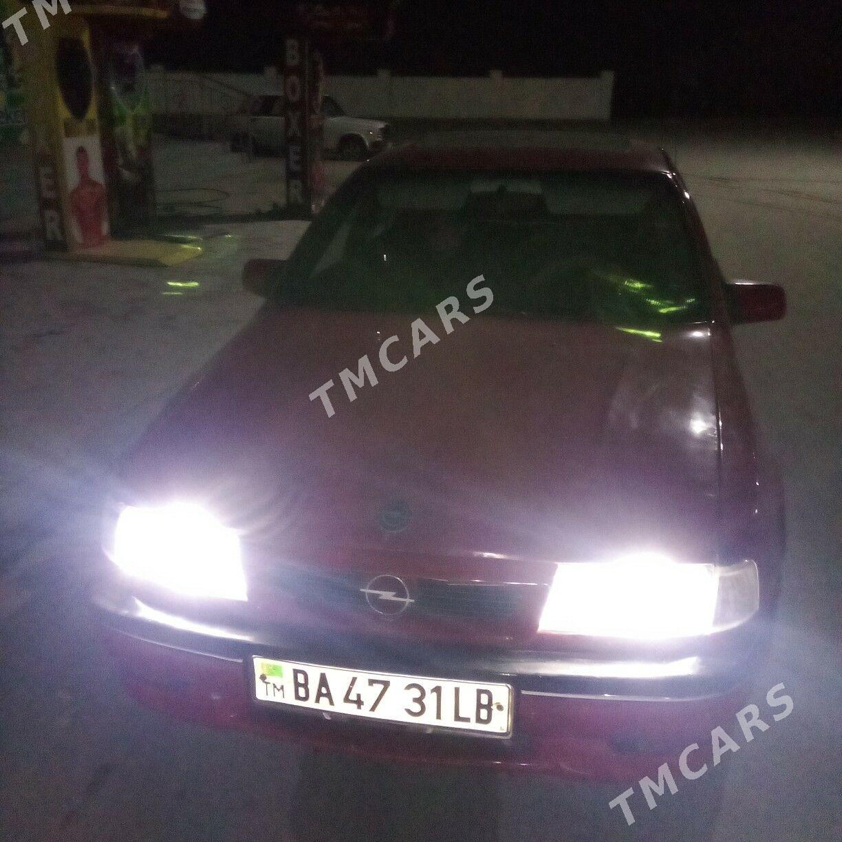 Opel Vectra 1991 - 30 000 TMT - Kerki - img 3