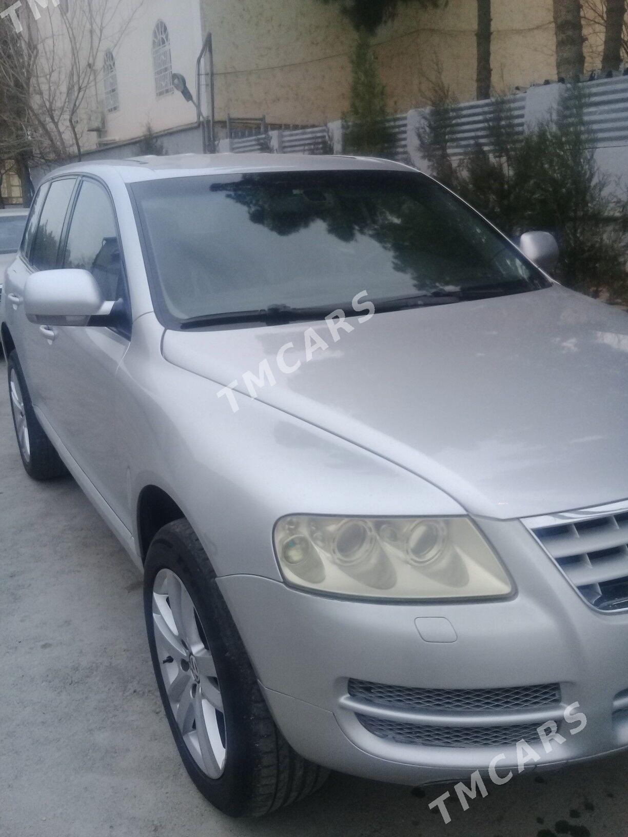 Volkswagen Touareg 2003 - 125 000 TMT - Köşi - img 3