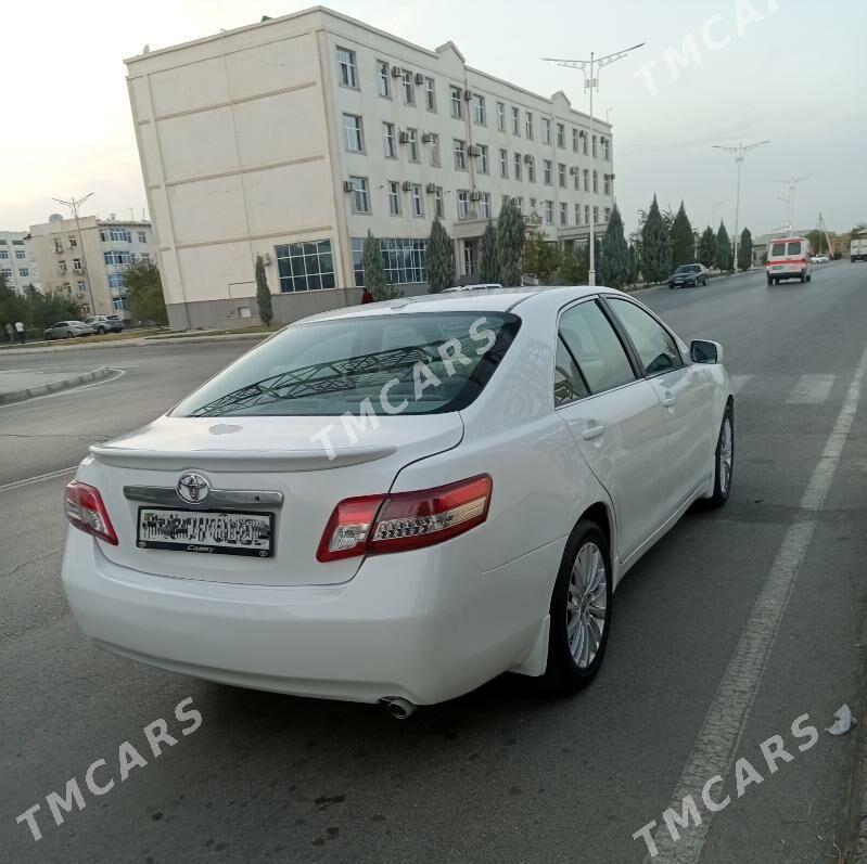 Toyota Camry 2010 - 140 000 TMT - Туркменабат - img 2