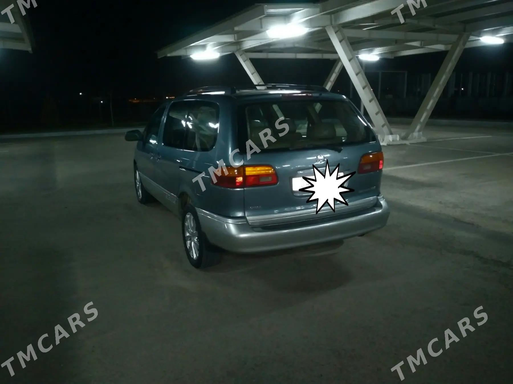 Toyota Sienna 2000 - 129 000 TMT - Мары - img 2