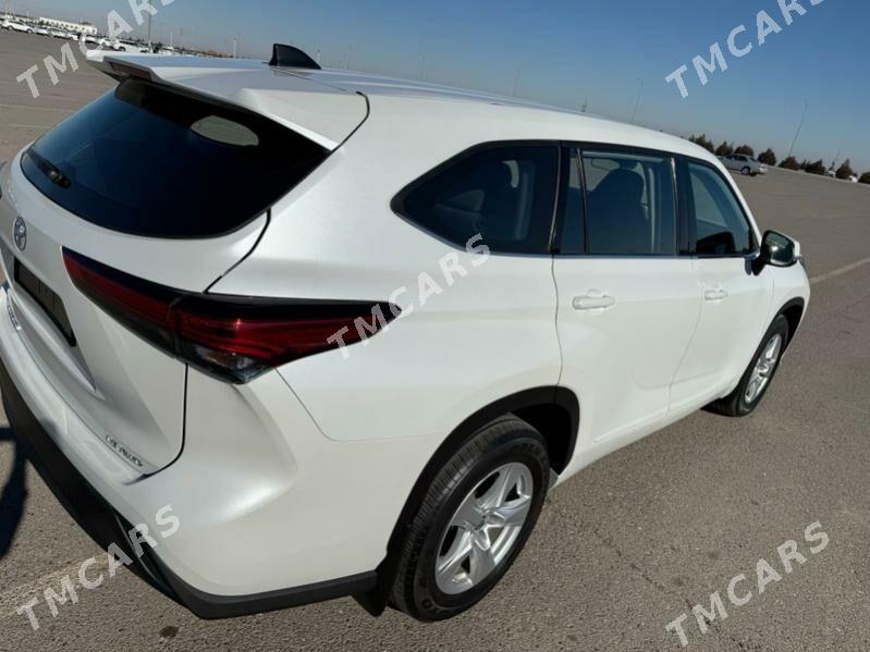 Toyota Highlander 2022 - 510 000 TMT - Aşgabat - img 5