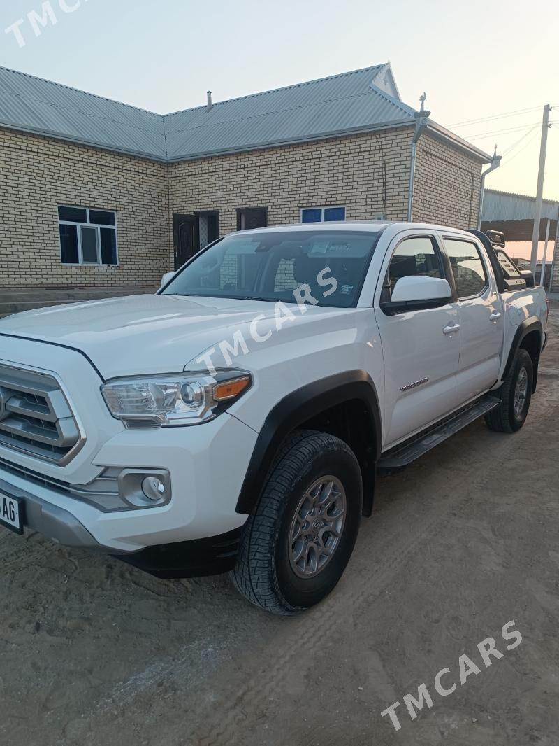 Toyota Tacoma 2021 - 450 000 TMT - Baýramaly - img 3