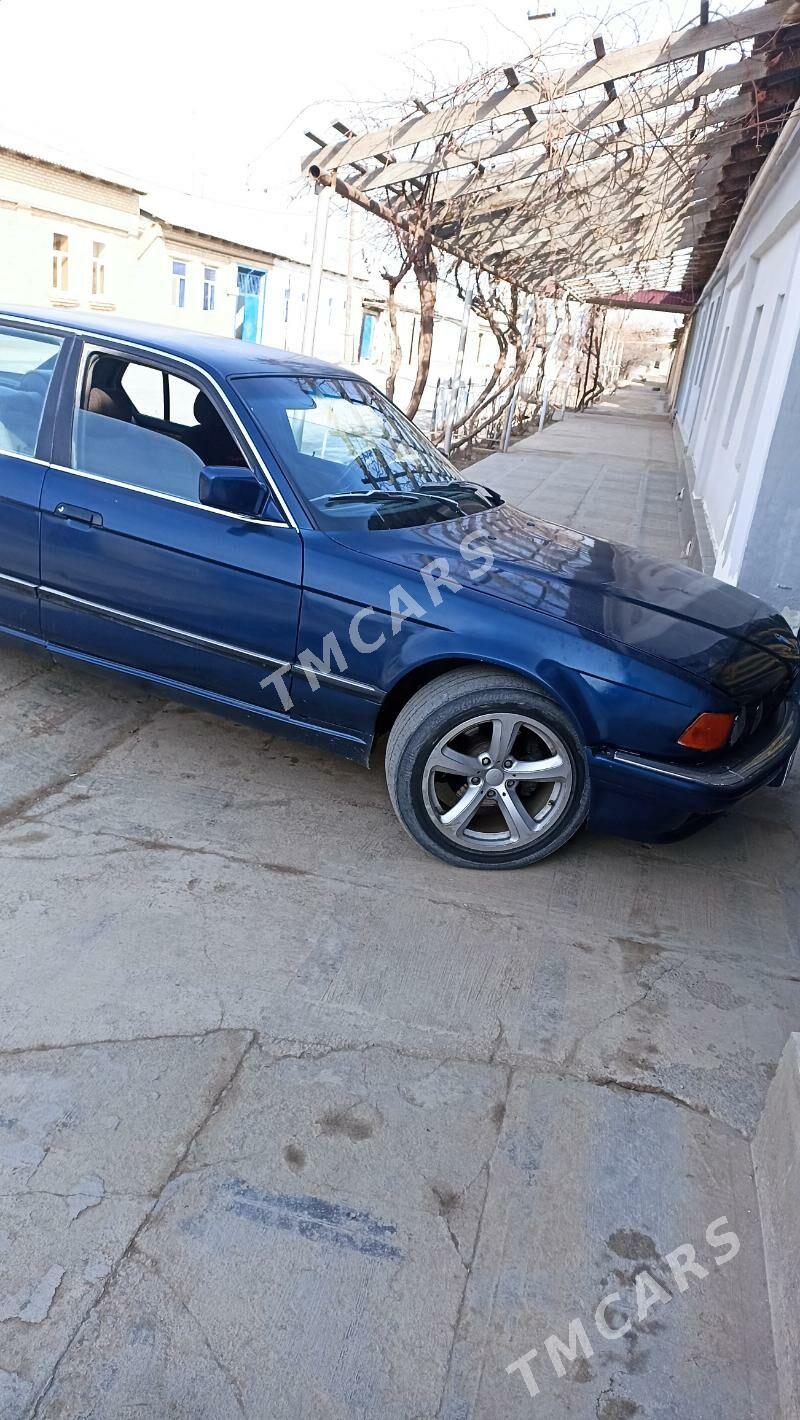 BMW 7 Series 1989 - 25 000 TMT - Сакар - img 10