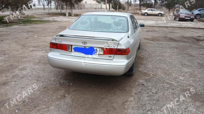 Toyota Camry 2000 - 140 000 TMT - Халач - img 3