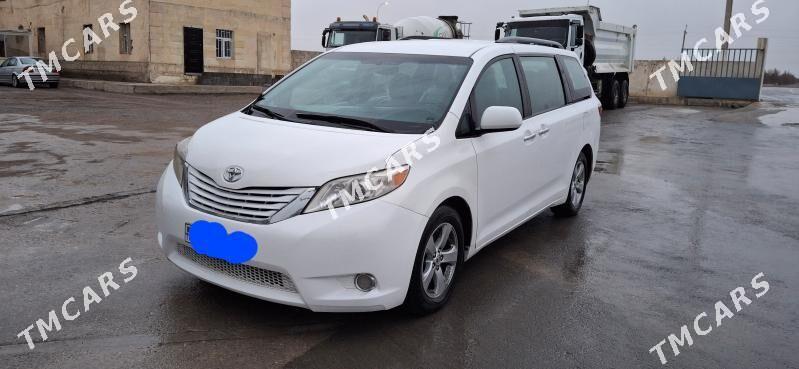 Toyota Sienna 2016 - 325 000 TMT - Aşgabat - img 3