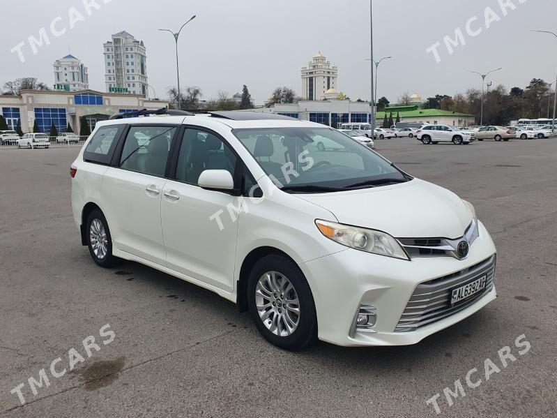 Toyota Sienna 2018 - 440 000 TMT - Aşgabat - img 6