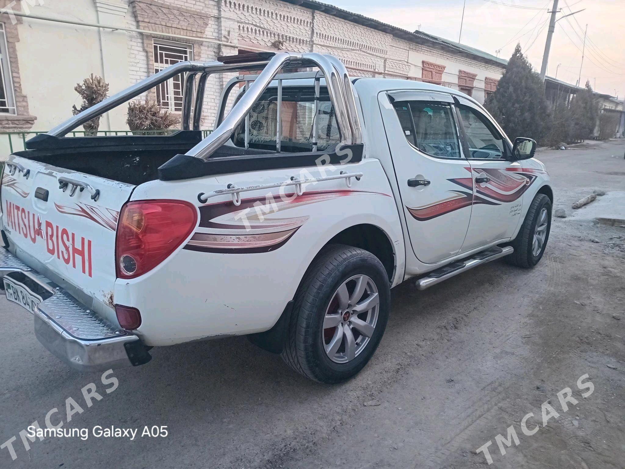 Mitsubishi L200 2010 - 170 000 TMT - Дашогуз - img 3