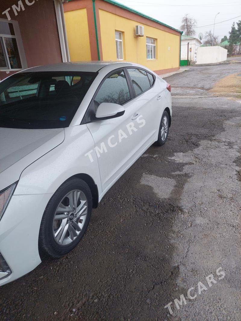 Hyundai Elantra 2020 - 210 000 TMT - Ýanbaş - img 2