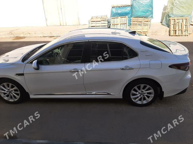 Toyota Camry 2021 - 265 000 TMT - Aşgabat - img 2