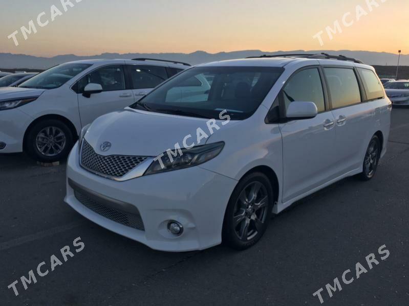 Toyota Sienna 2018 - 415 000 TMT - Türkmenabat - img 4