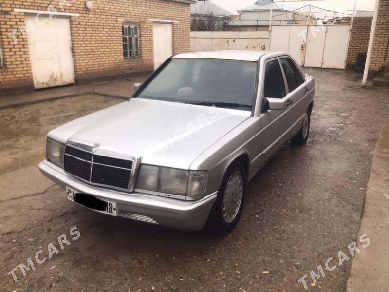 Mercedes-Benz 190E 1987 - 17 000 TMT - Мары - img 4