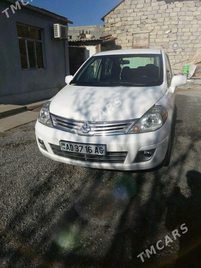 Nissan Versa 2011 - 125 000 TMT - Ашхабад - img 4