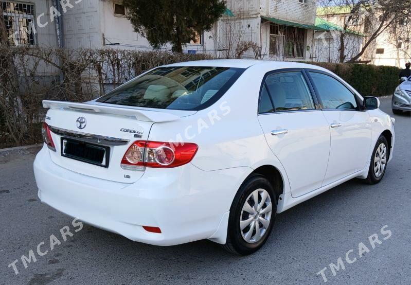 Toyota Corolla 2013 - 155 000 TMT - 6 мкр - img 3