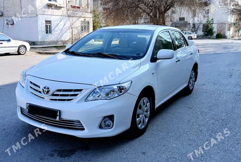 Toyota Corolla 2013 - 155 000 TMT - 6 мкр - img 2