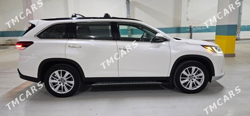 Toyota Highlander 2019 - 450 000 TMT - Aşgabat - img 2