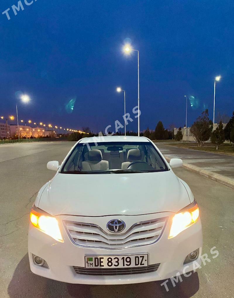 Toyota Camry 2010 - 200 000 TMT - Дашогуз - img 2