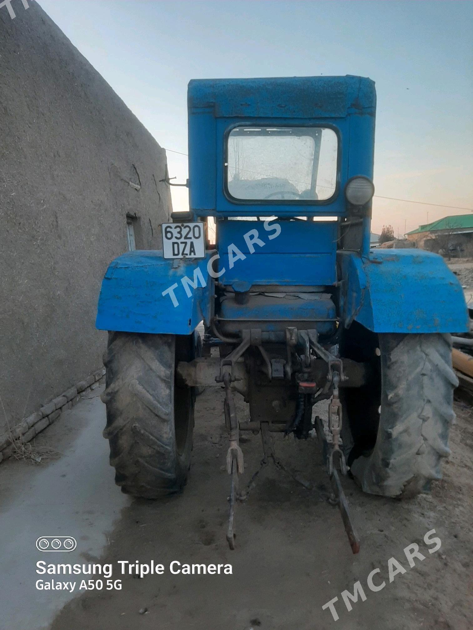 MTZ T-28 1992 - 22 000 TMT - Шабатский этрап - img 4