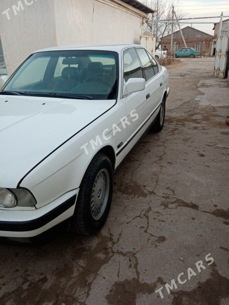 BMW 5 Series 1989 - 44 000 TMT - Байрамали - img 2