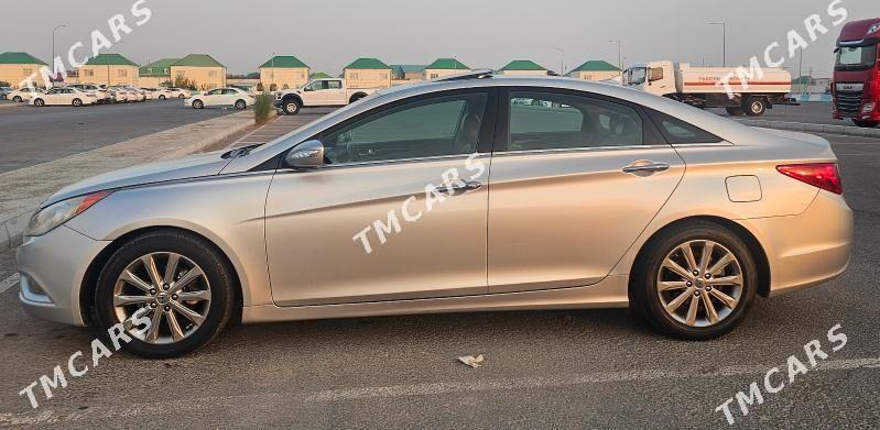 Hyundai Sonata 2011 - 141 000 TMT - Ашхабад - img 4