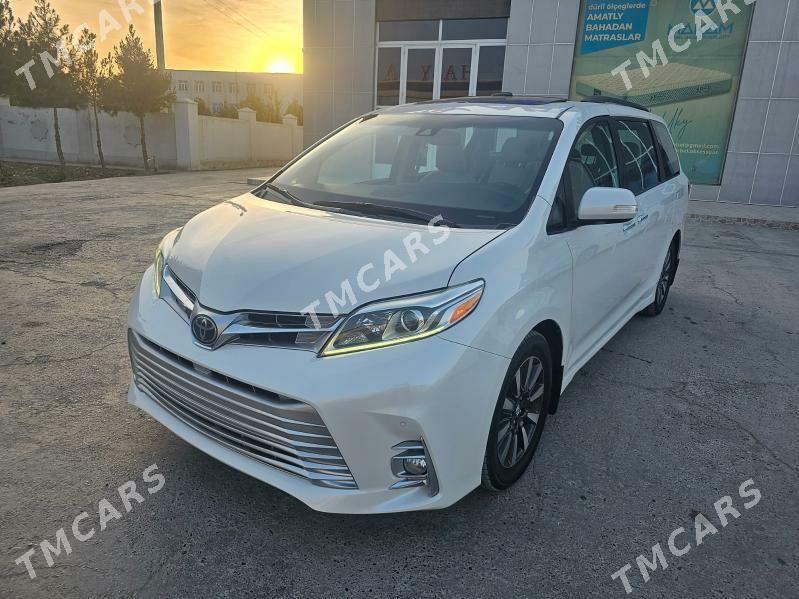 Toyota Sienna 2019 - 510 000 TMT - Мары - img 5