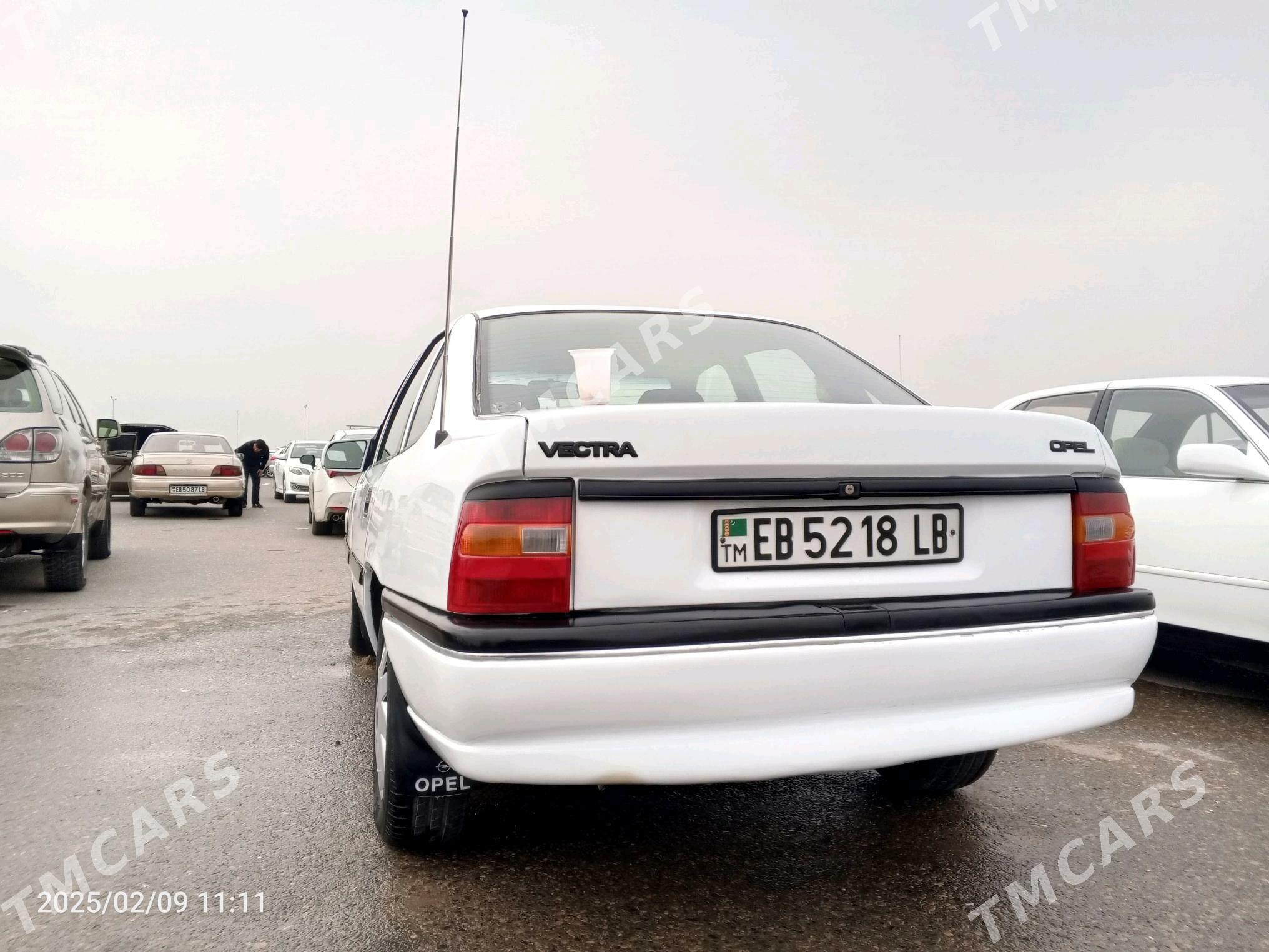 Opel Vectra 1993 - 30 000 TMT - Чарджоу - img 3