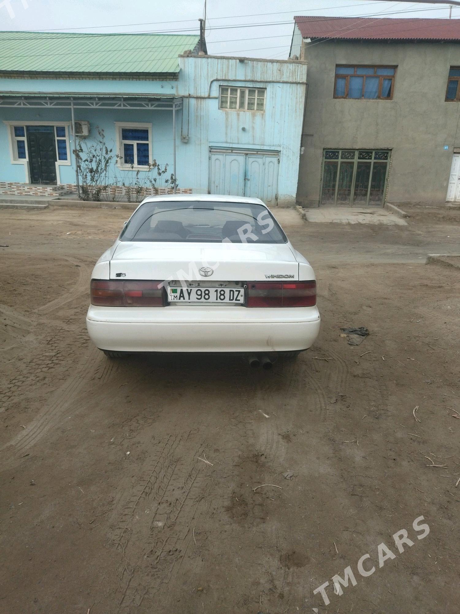 Toyota Windom 1995 - 30 000 TMT - Дашогуз - img 2