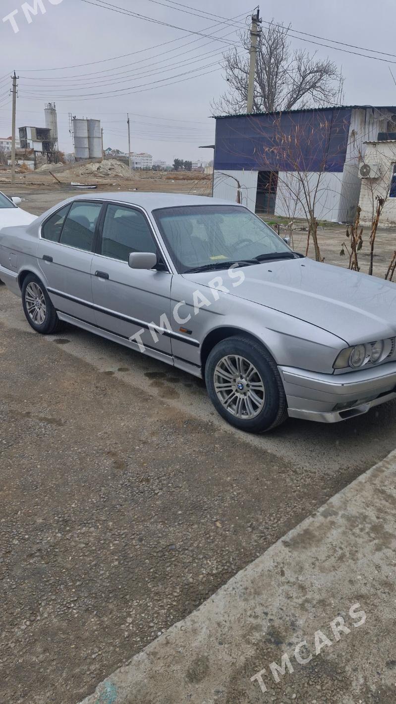 BMW E34 1995 - 50 000 TMT - Aşgabat - img 3