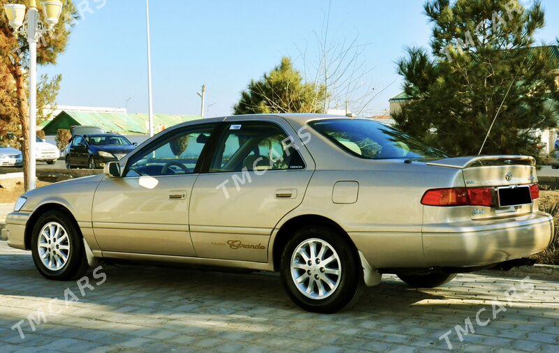 Toyota Camry 2000 - 125 000 TMT - Türkmenabat - img 4