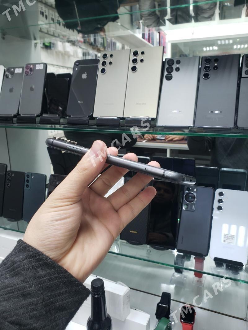 iphone 11 - Торговый центр "15 лет Независимости" - img 5