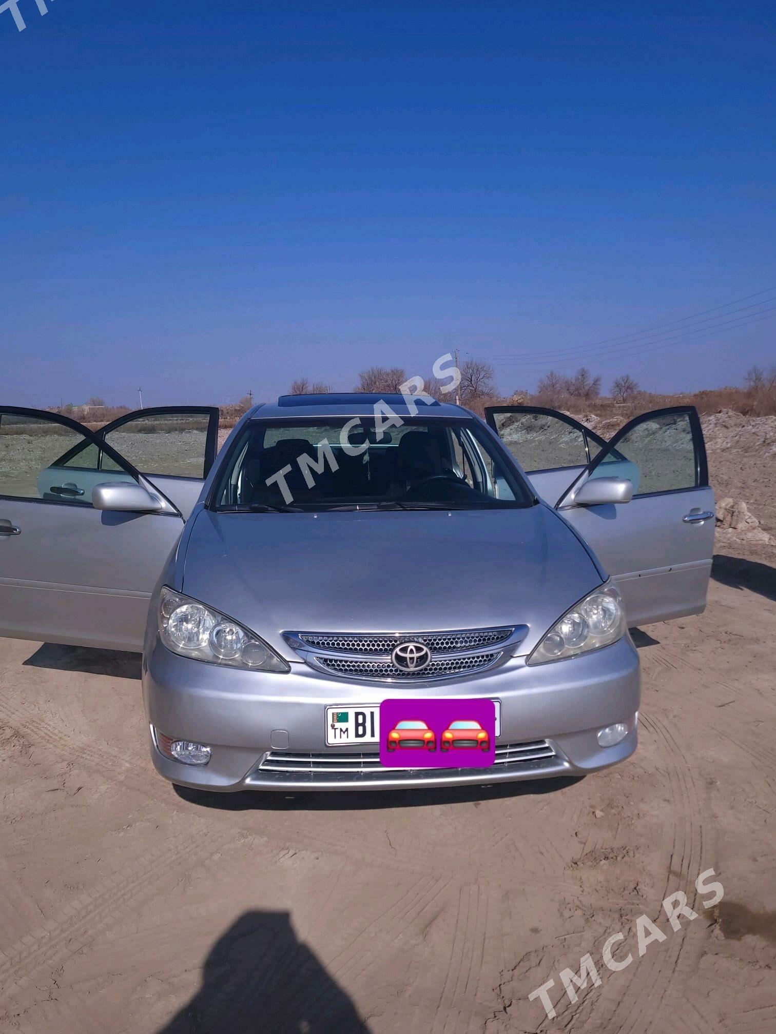 Toyota Camry 2004 - 160 000 TMT - етр. Туркменбаши - img 6