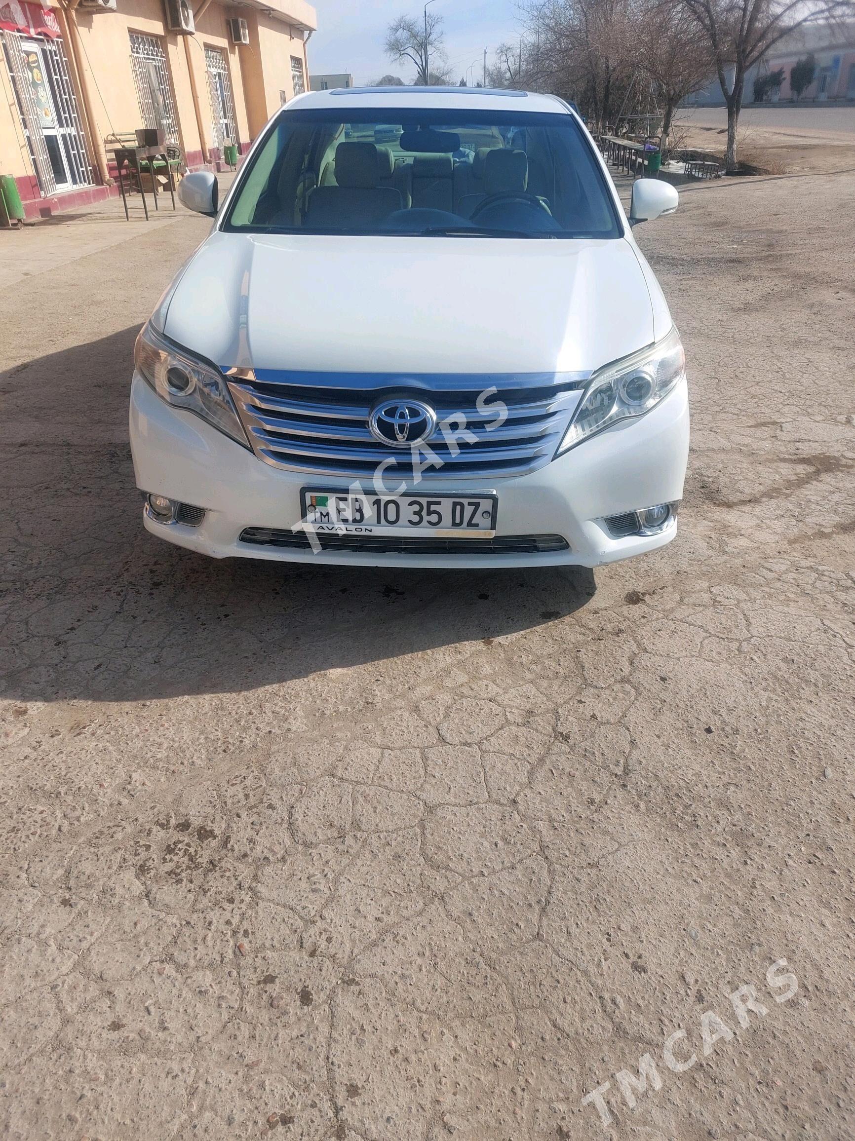 Toyota Avalon 2012 - 280 000 TMT - Гурбансолтан Едже - img 5