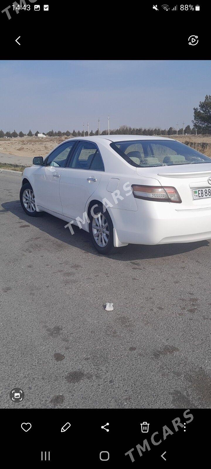 Toyota Camry 2010 - 180 000 TMT - Гарадамак - img 2