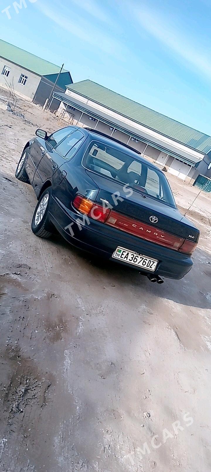 Toyota Camry 1993 - 90 000 TMT - Köneürgenç - img 2