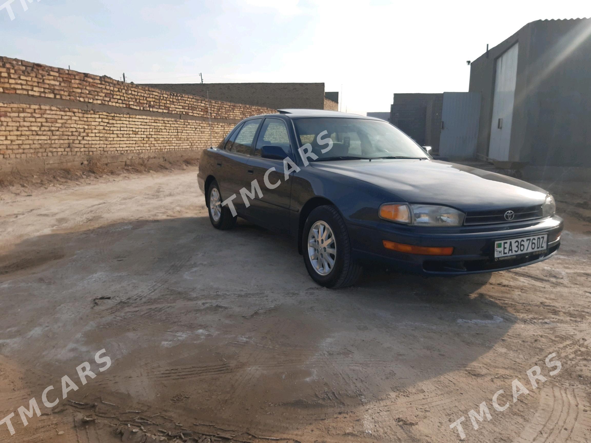 Toyota Camry 1993 - 90 000 TMT - Köneürgenç - img 4