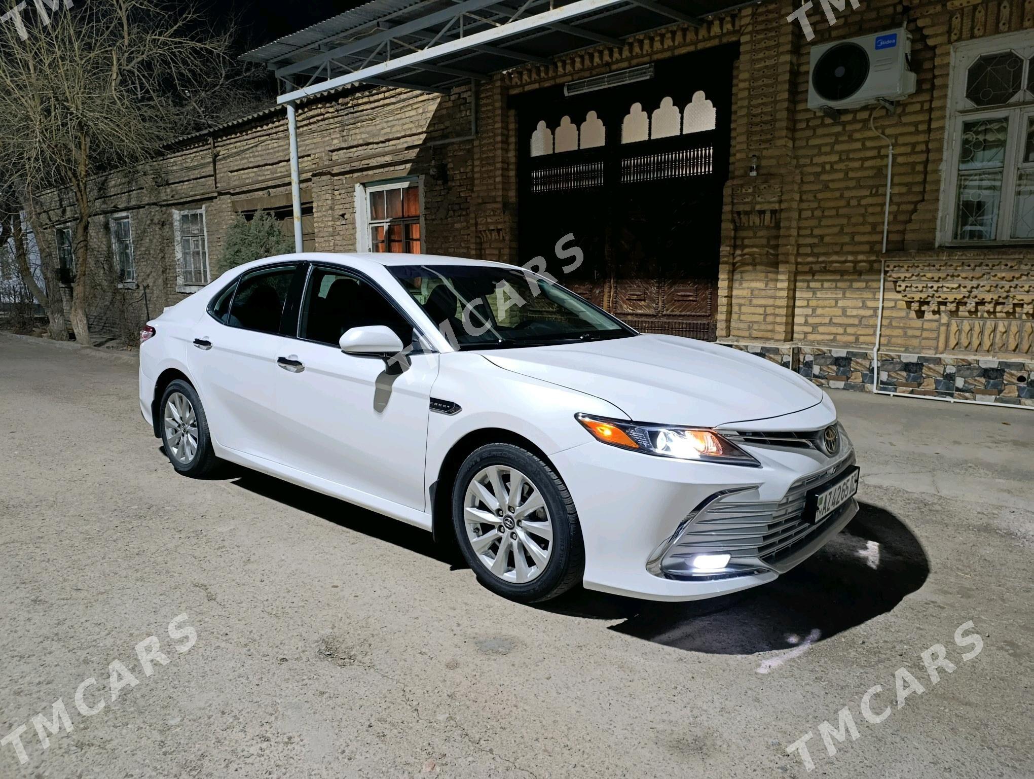 Toyota Camry 2019 - 265 000 TMT - Daşoguz - img 2