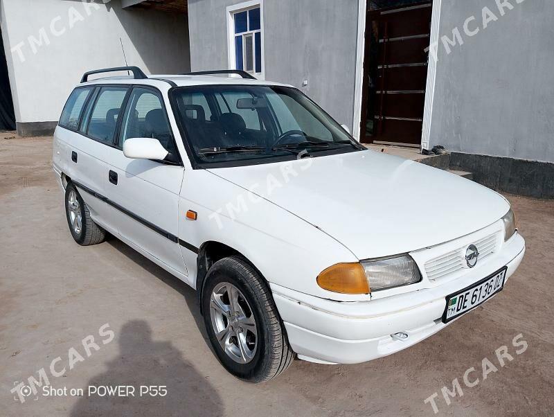 Opel Astra 1996 - 45 000 TMT - Болдумсаз - img 2