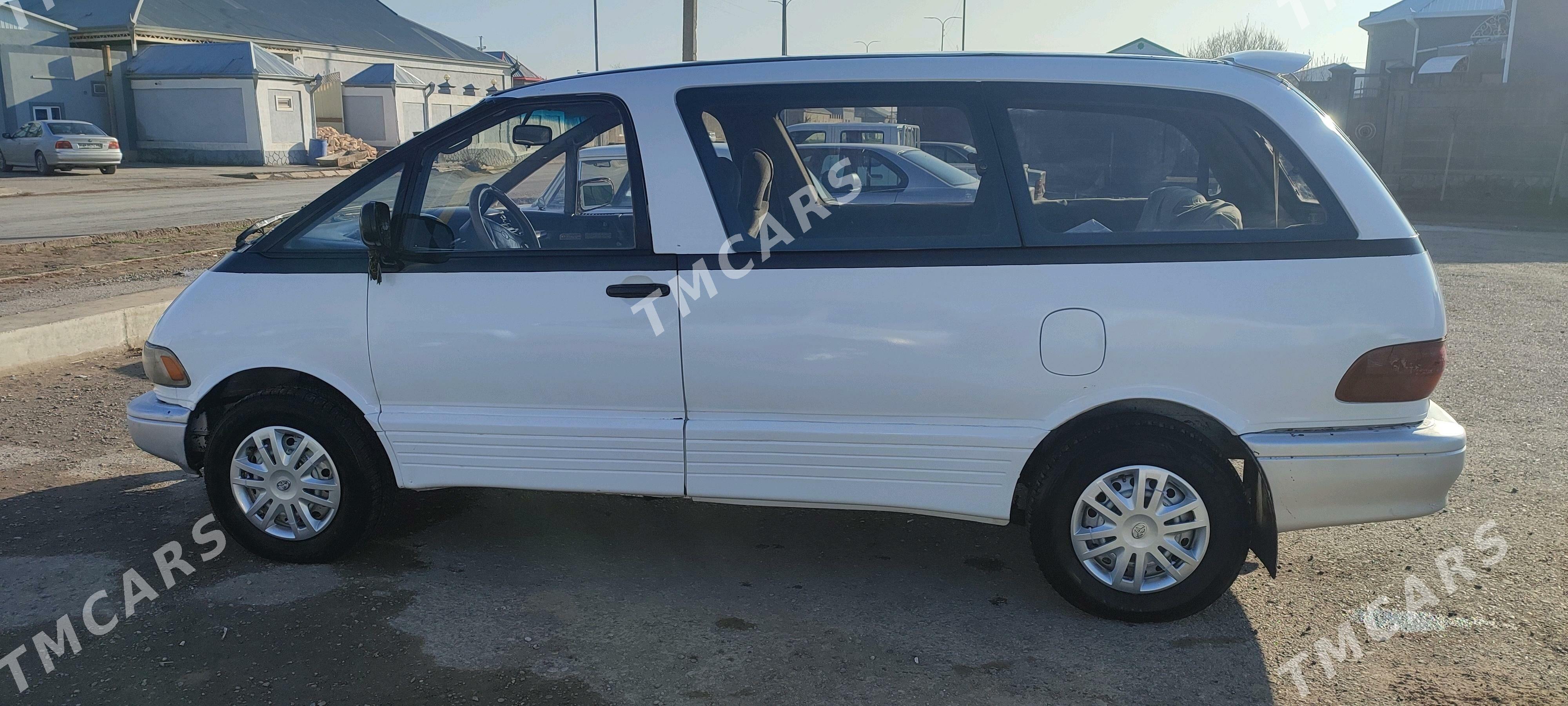 Toyota Previa 1992 - 66 000 TMT - Мары - img 4