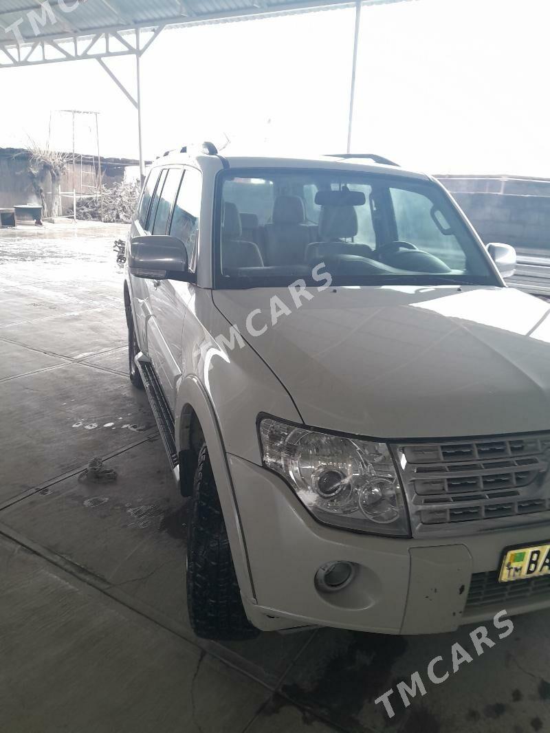 Mitsubishi Pajero 2011 - 245 000 TMT - Аркадаг - img 3