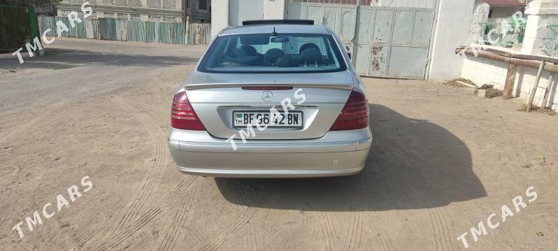 Mercedes-Benz E320 2004 - 120 000 TMT - Туркменбаши - img 4