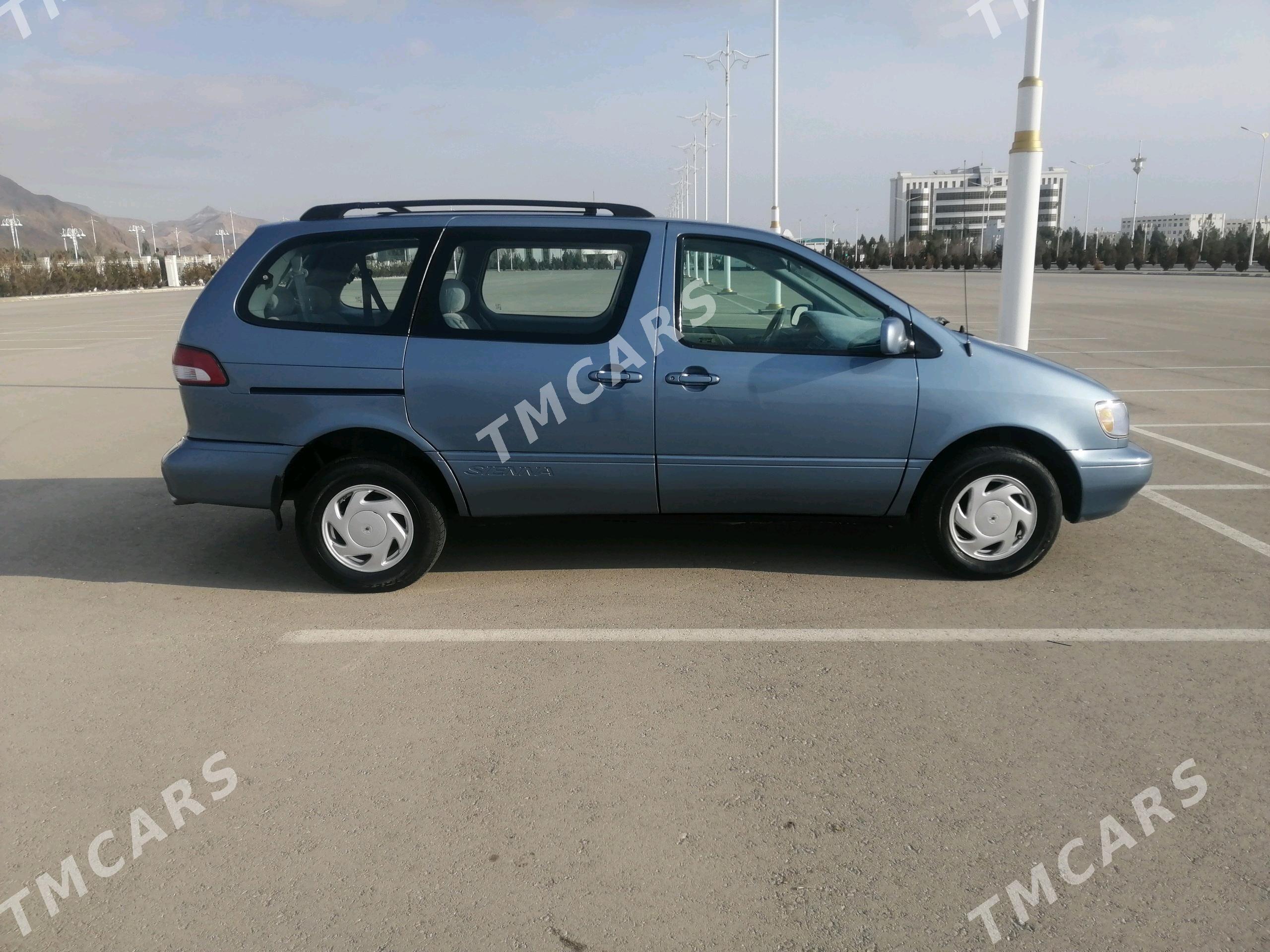 Toyota Sienna 2000 - 147 000 TMT - Balkanabat - img 6