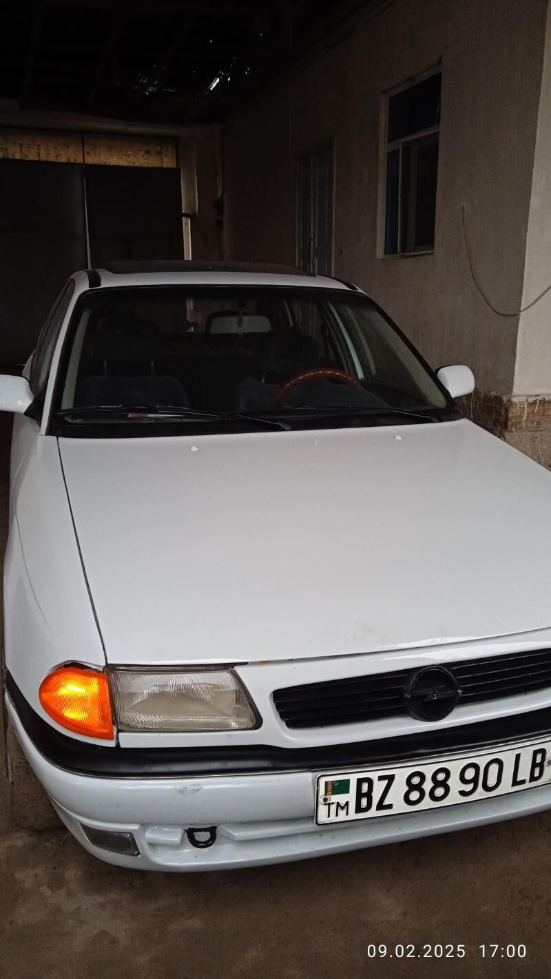 Opel Astra 1992 - 30 000 TMT - Çärjew - img 3