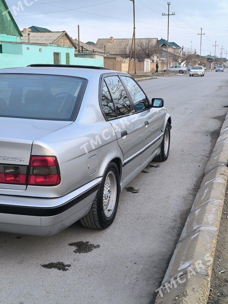 BMW 525 1994 - 67 000 TMT - Balkanabat - img 4