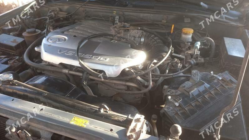 Infiniti QX4 2002 - 125 000 TMT - Сакар - img 3